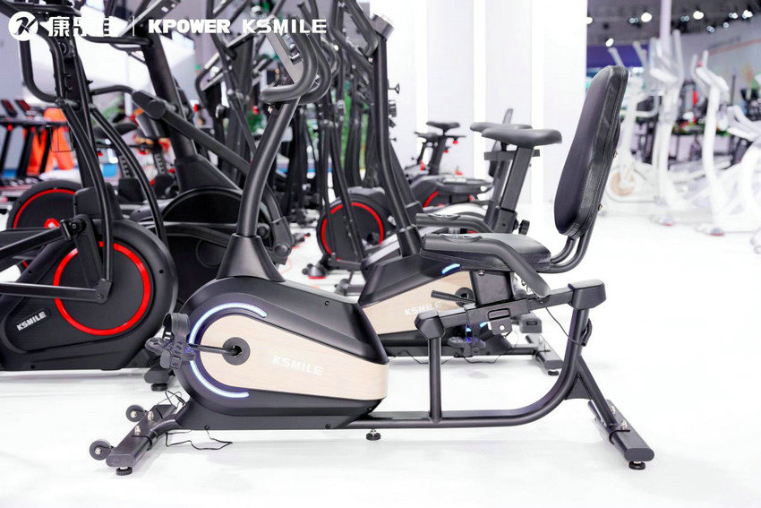 康乐佳亮相2024成都体博会见证20年匠心智造品牌(图6) 康乐佳亮相2024成都体博会见证20年匠心智造品牌(图6)