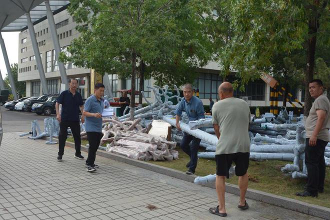 九游体育博兴县举行2024年第二批健身器材发放活动(图3)