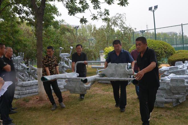 九游体育博兴县举行2024年第二批健身器材发放活动(图1)