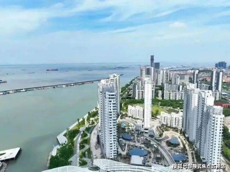 上海长滩-上海长滩售楼中心202九游体育4年最新房价丨容积率房价户型配套(图21)