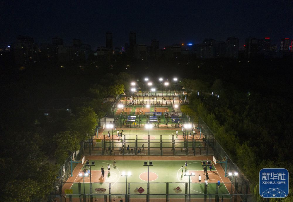 影像见证中华人民共和国成立75年体育辉煌九游体育(图5)