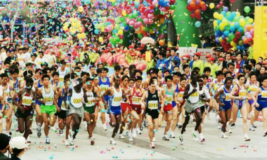 这家公司生产的跑客九游体育up跑步机让人爱上跑步(图1)