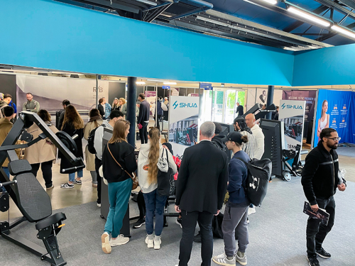 九游体育加快欧洲市场布局：舒华体育携高端商用系列亮相法国健身展Fitex(图3)