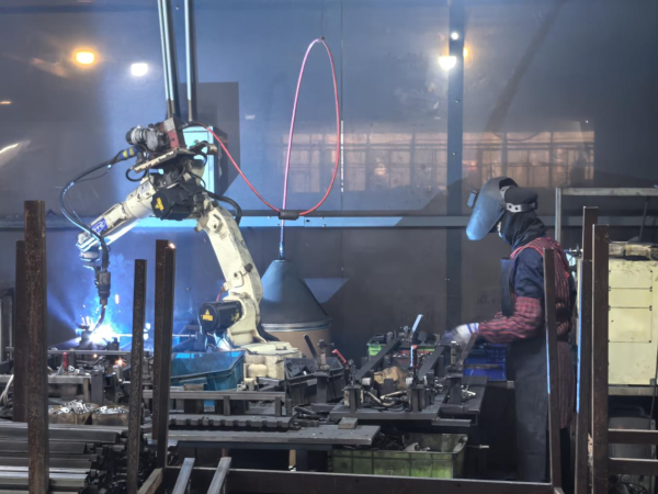 九游体育在浙江这座小城里窥见京东又便宜又好的秘密(图3)